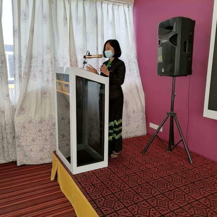 received_260283672105672