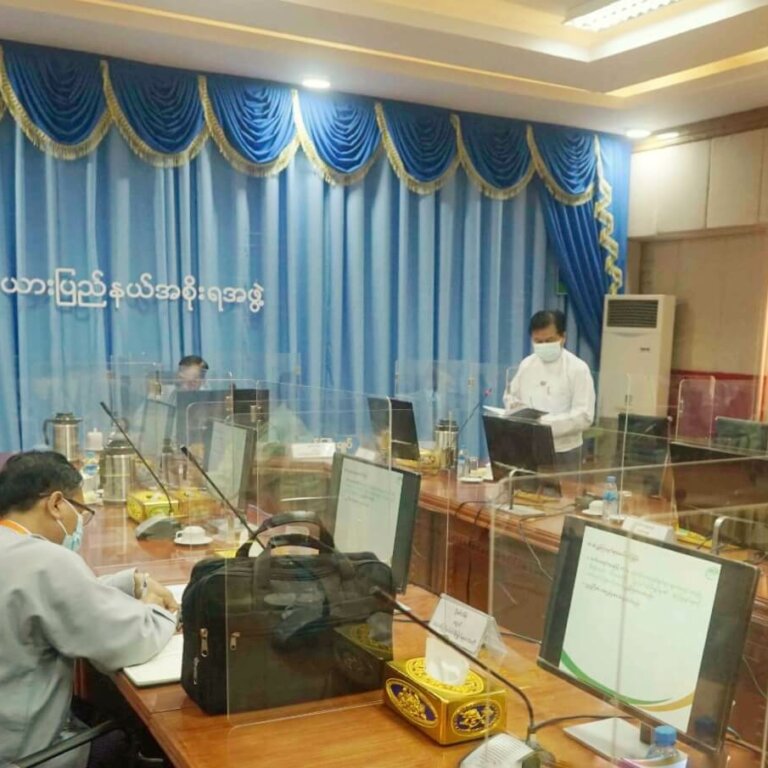 IMG-efc1ee9053bdebf3f05a6a696fe7449b-V-01